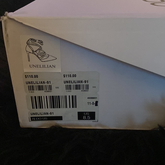 ALDO Womens black size 8.5 heels. - Picture 5 of 5